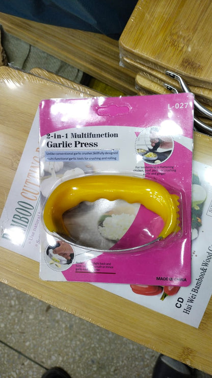 Manual Garlic Press Stainless Steel (Random Color)